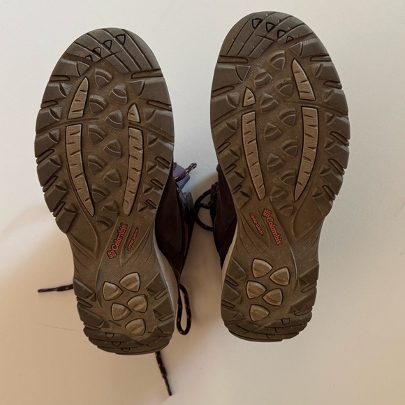 Columbia Women's Discontinued Newton Ridge Waterproof Amped Hiking Boot (Size 9) - Picture 13 of 13